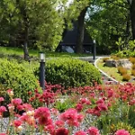Zen Garden Resort,