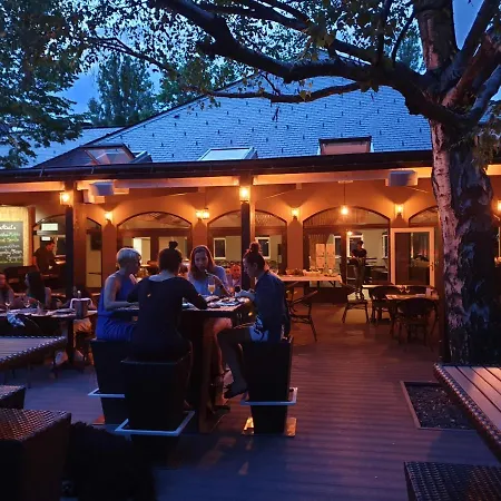 Apartman Zen Garden Resort, Zánka